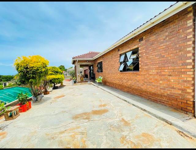 4 BEDROOM HOUSE FOR SALE IN UMGABABA